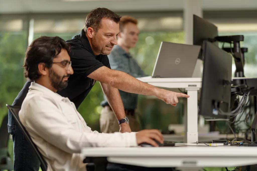 Smart Manufacturing engineer using Orise industrial automation solution